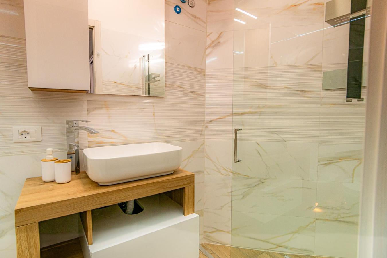 Vivimihome - Holiday Life โรม ภายนอก รูปภาพ